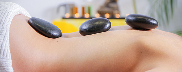 Heling med Hot Stone massage